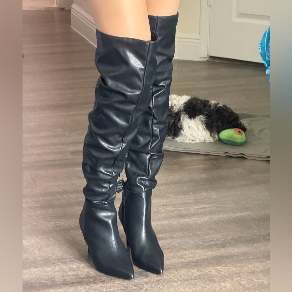 Windsor Sleek Thigh-High Stiletto Boots - Picture 1 of 8